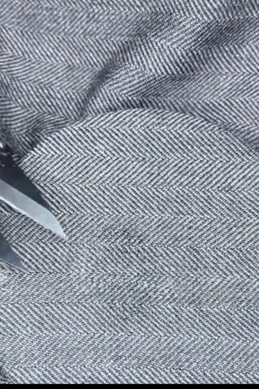Clothes with no traces repaired